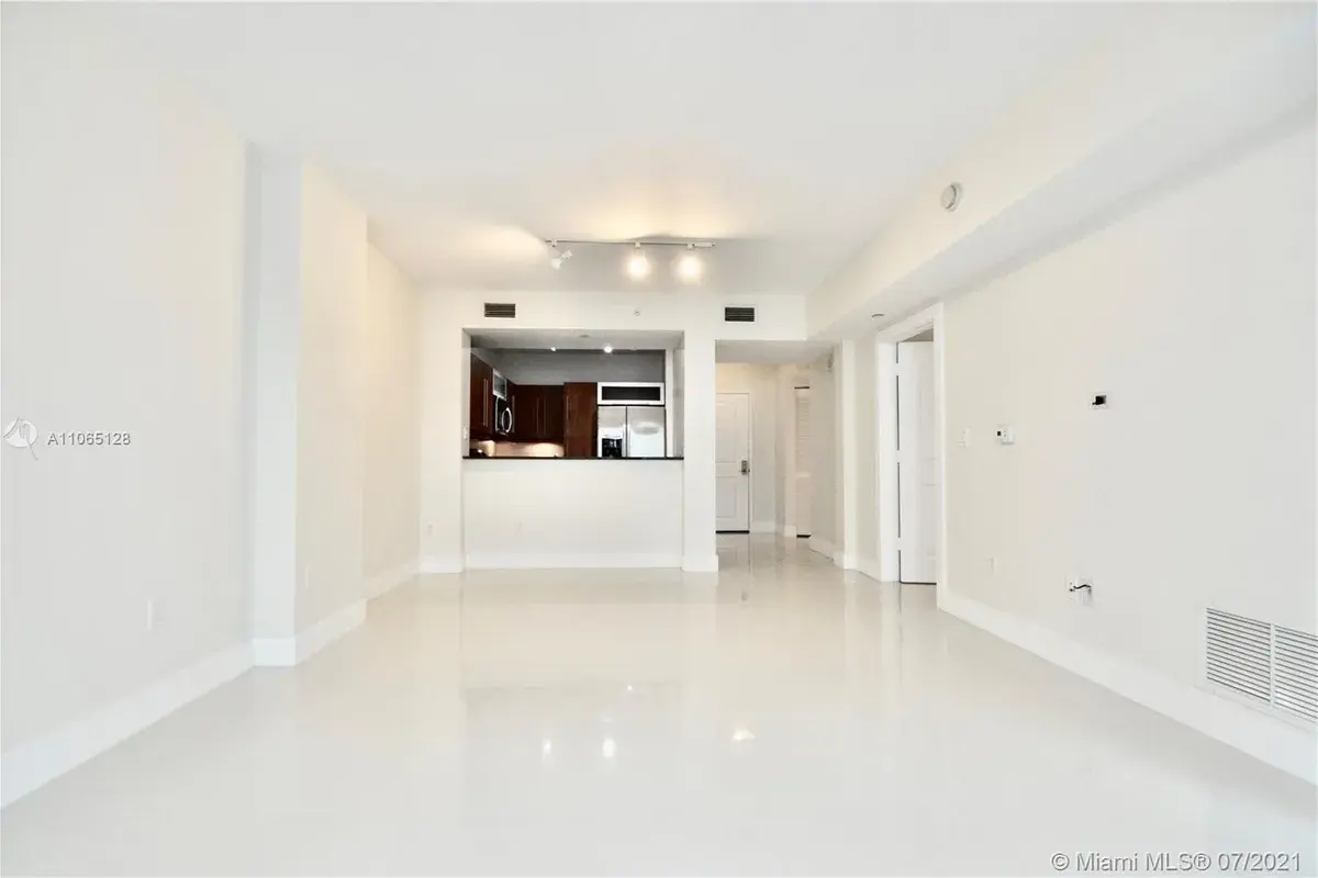 7350 SW 89th St # 603S, Miami FL 33156