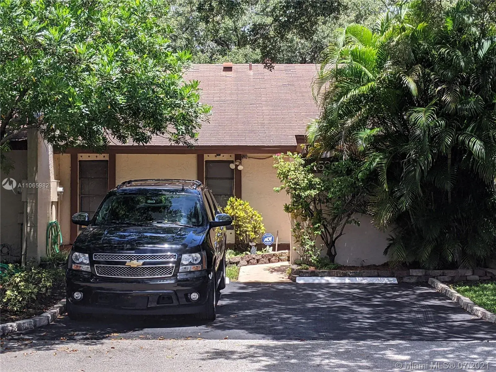2 bedroom 2 bath Residential for sale at 1530 NW 96th Ave # 1530, Pembroke Pines FL 33024
