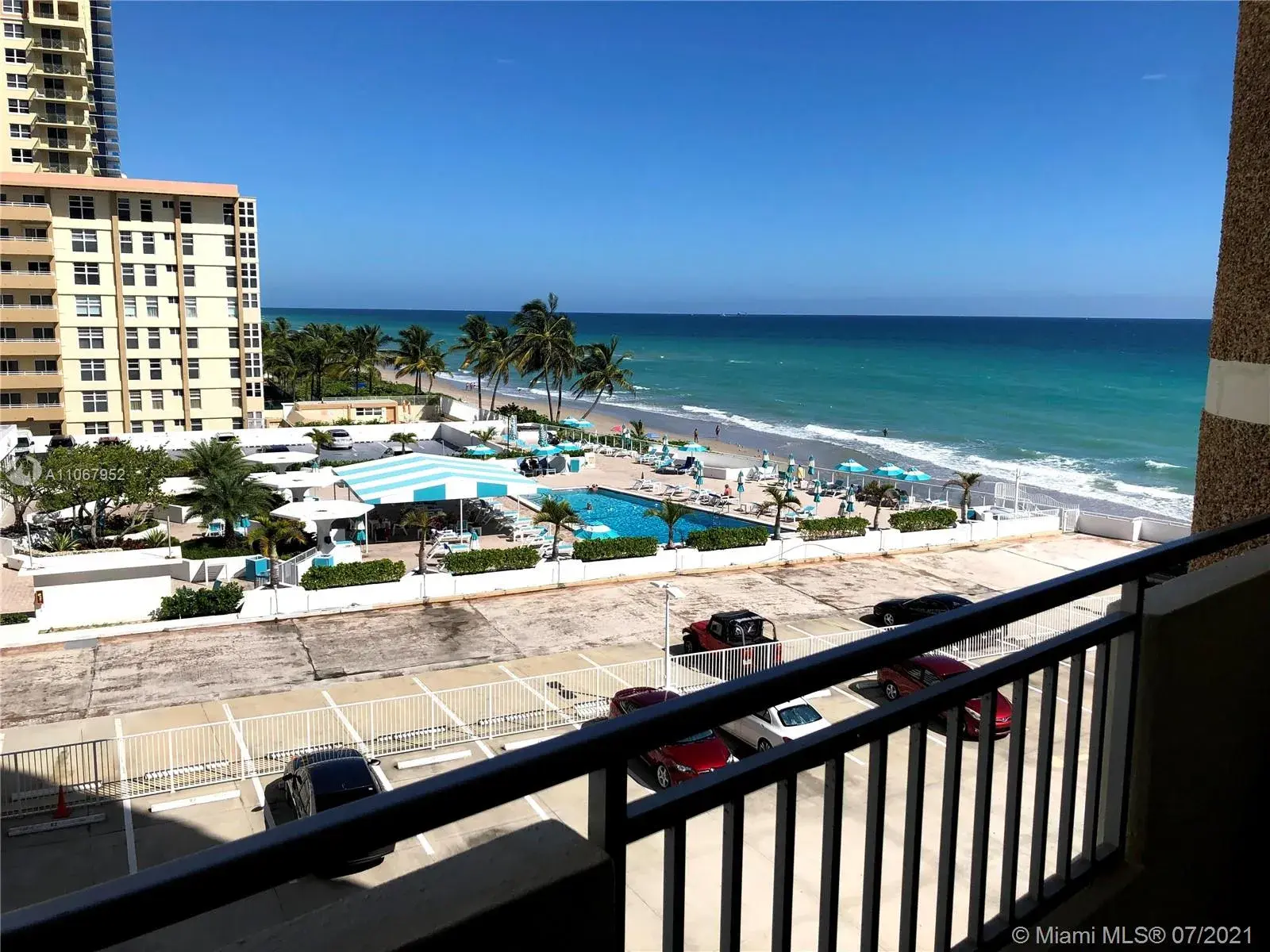 1 bath Residential Lease for rent at 3180 S Ocean Dr # 407, Hallandale Beach FL 33009