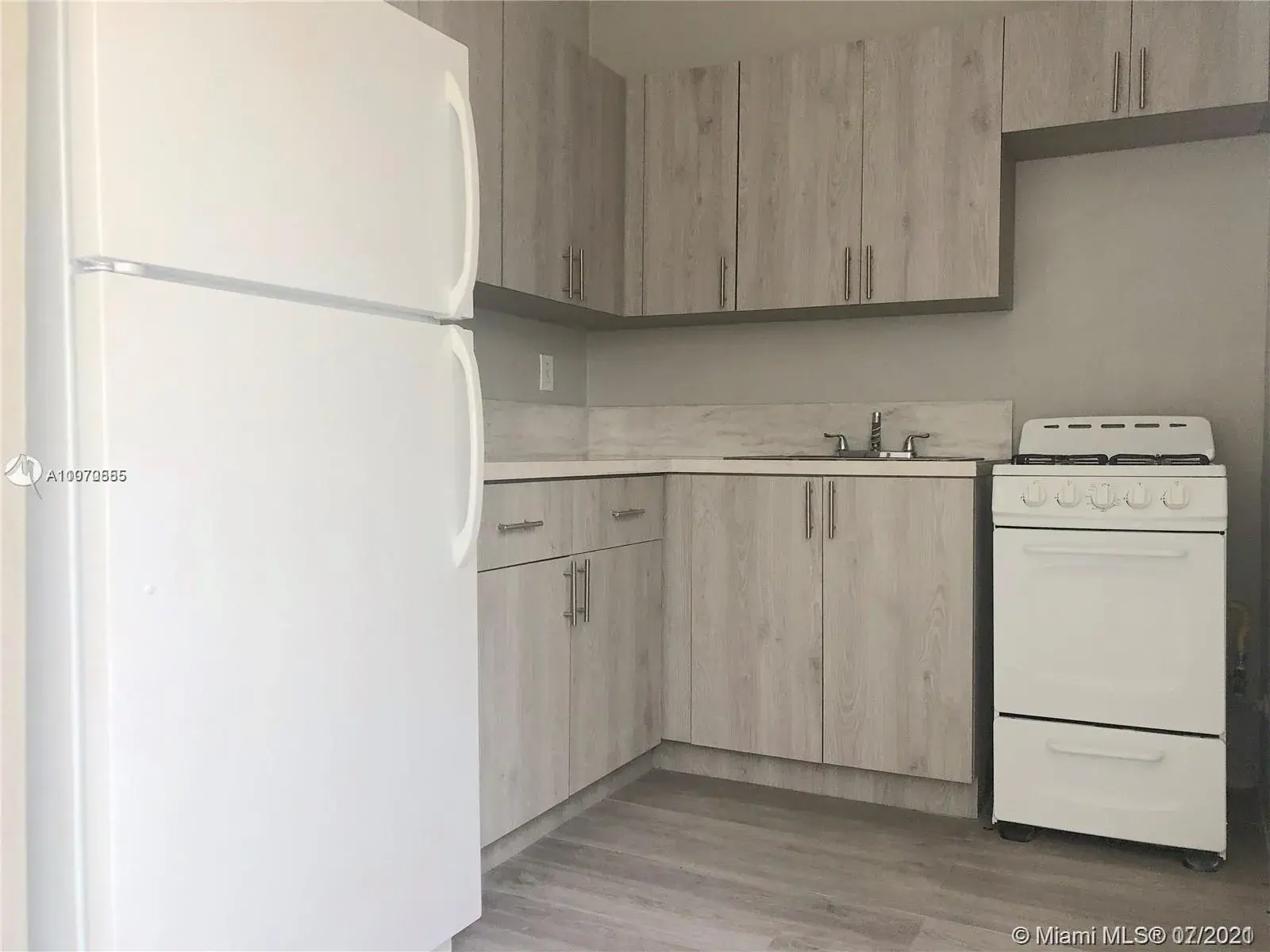 7311 Gary Ave # 5, Miami Beach FL 33141
