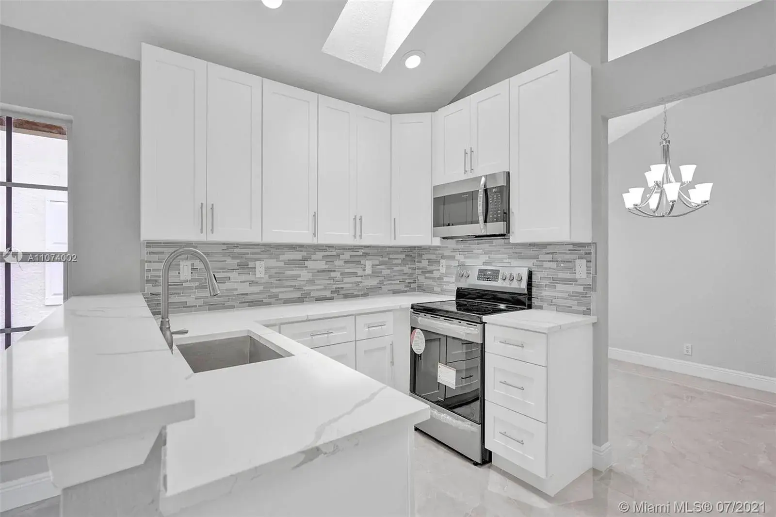 12714 NW 19th Mnr, Coral Springs FL 33071