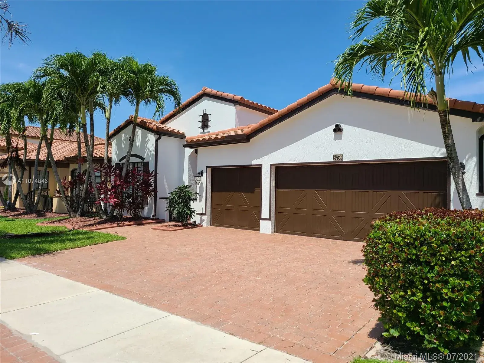 3739 NW 88th Ter, Cooper City FL 33024