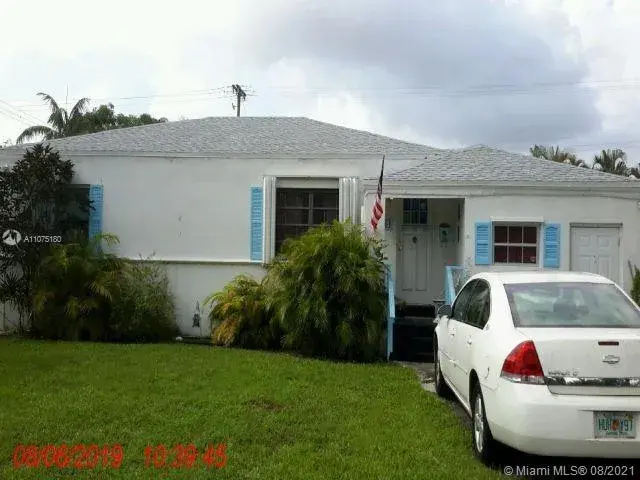 3 bedroom 2 bath Residential for sale at 1504 Funston St, Hollywood FL 33020