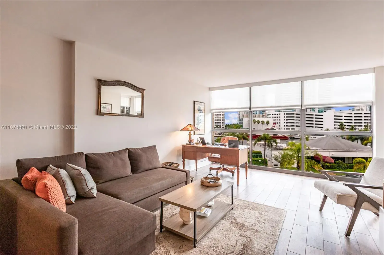 600 Parkview Dr # 426, Hallandale Beach FL 33009