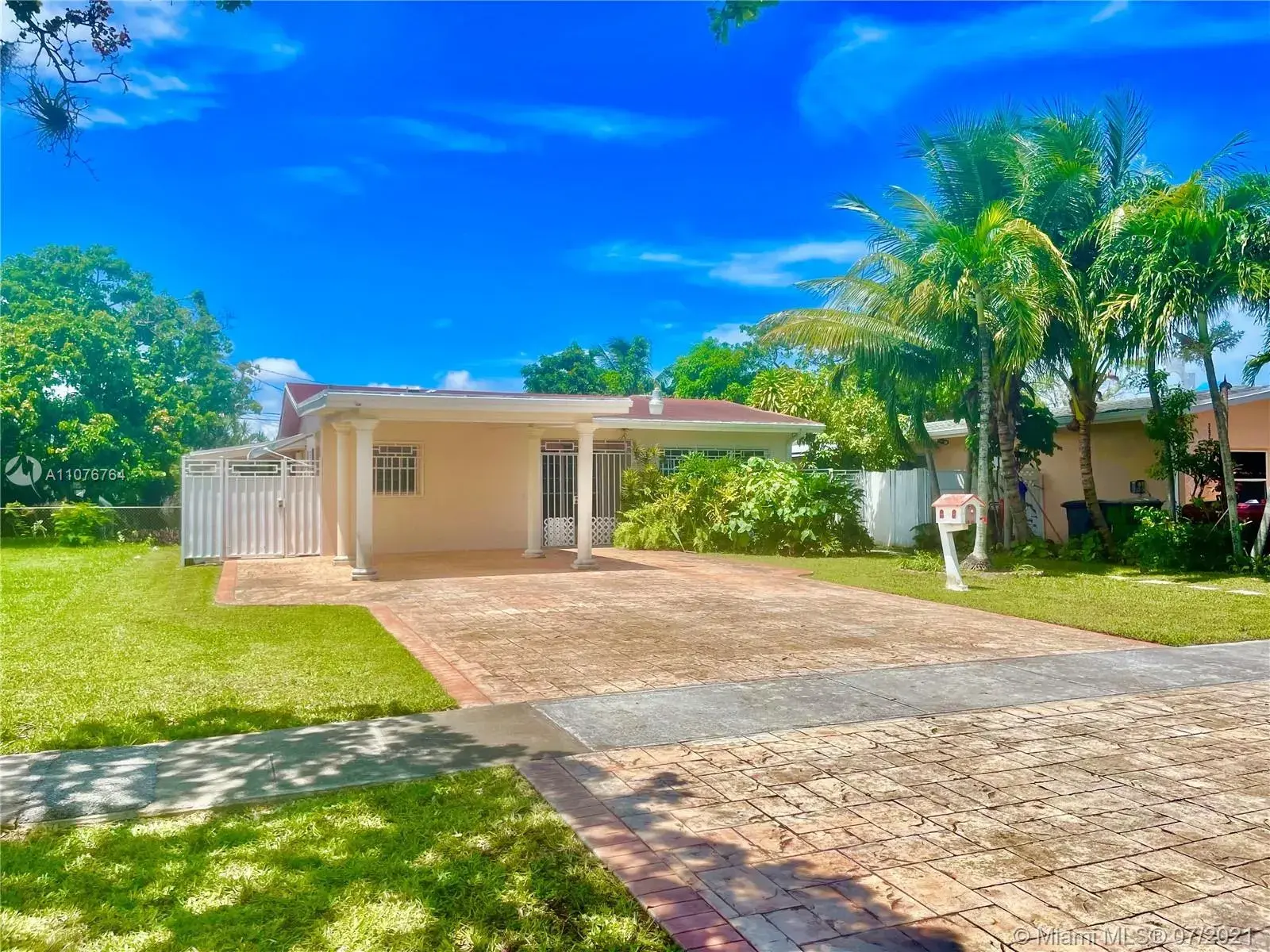 3 bedroom 2 bath Residential Lease for rent at 305 NW 122nd, North Miami FL 33168