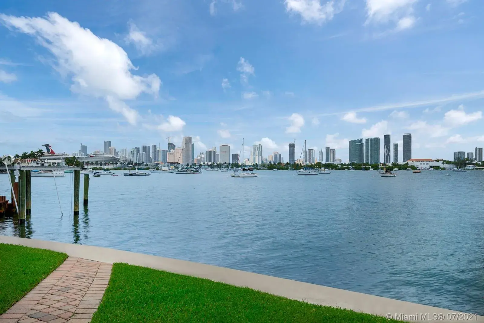 5 bedroom 5 bath for sale at 432 S Hibiscus Dr, Miami Beach FL 33139