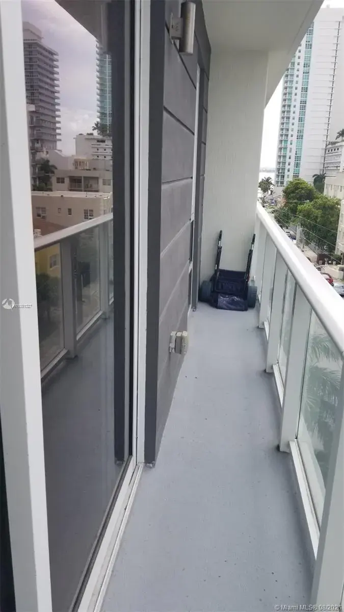 1 bedroom 1 bath Residential for sale at 321 NE 26th St # 511, Miami FL 33137