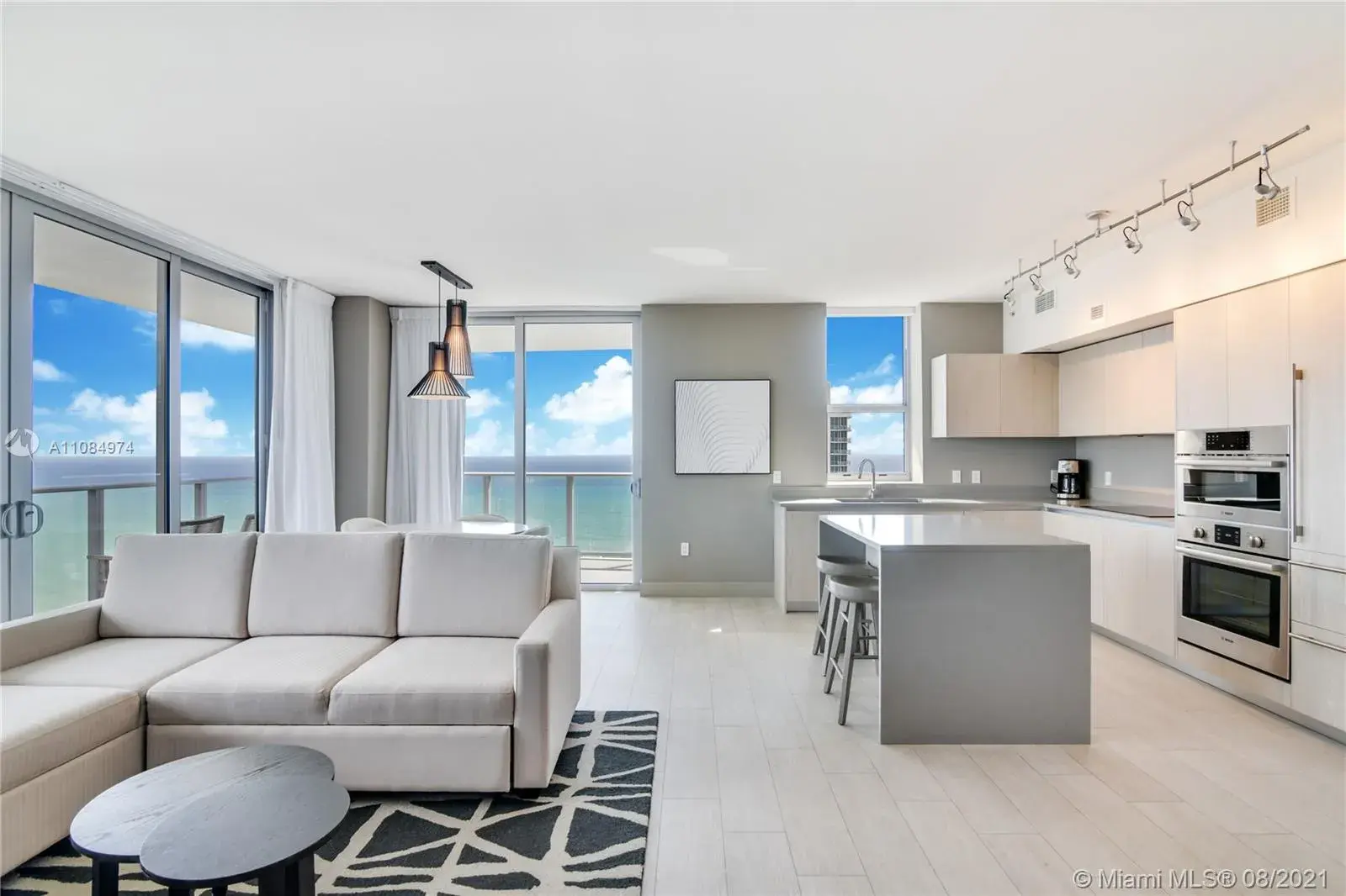 4010 S Ocean Dr # R2501, Hollywood FL 33019