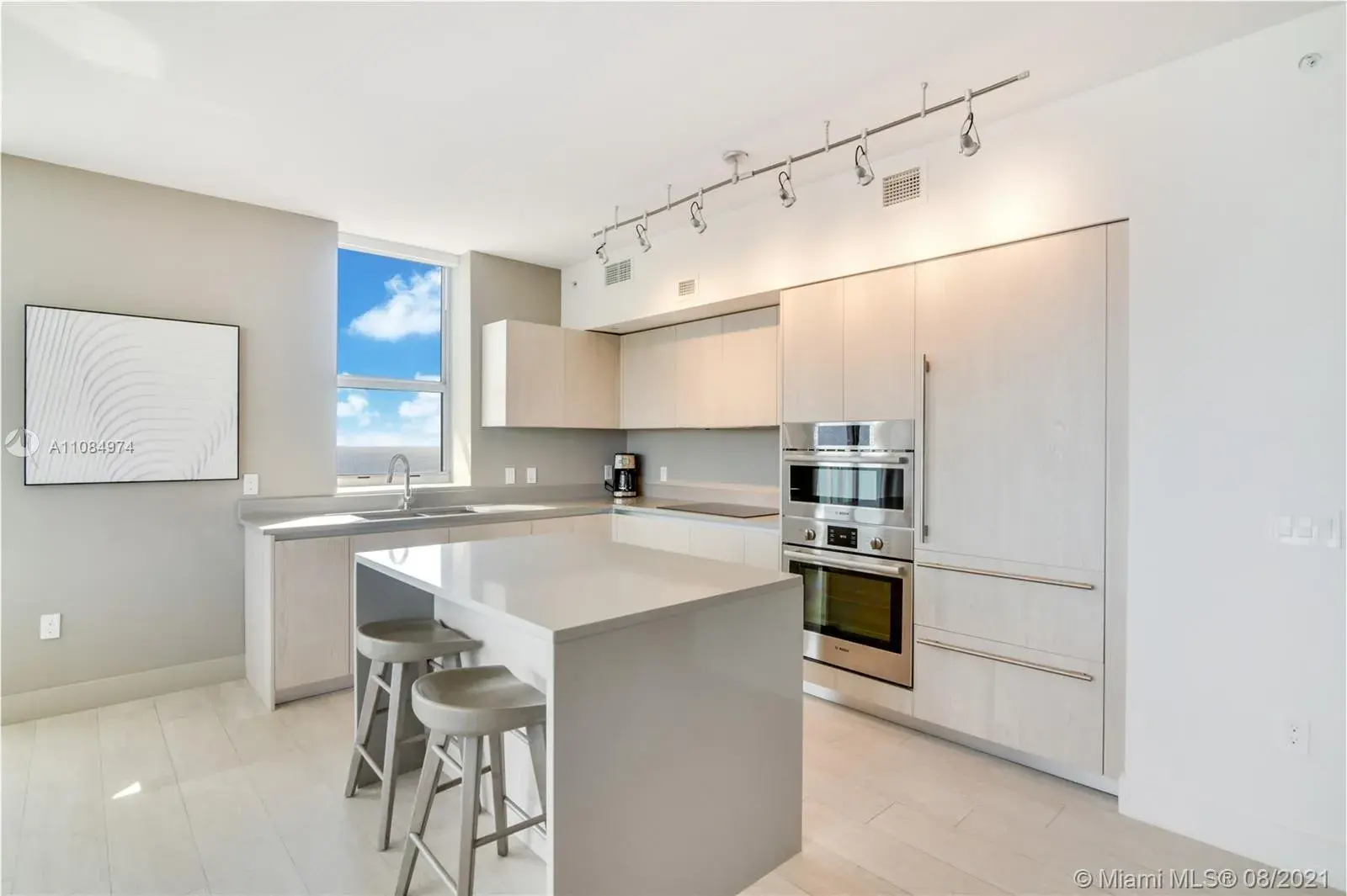 4010 S Ocean Dr # R2501, Hollywood FL 33019
