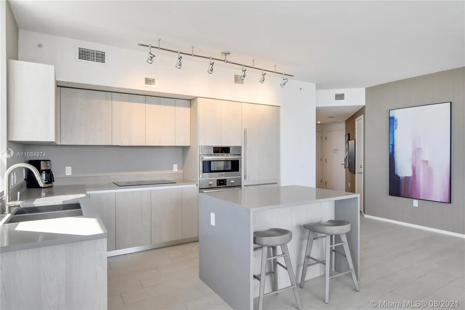 4010 S Ocean Dr # R2501, Hollywood FL 33019