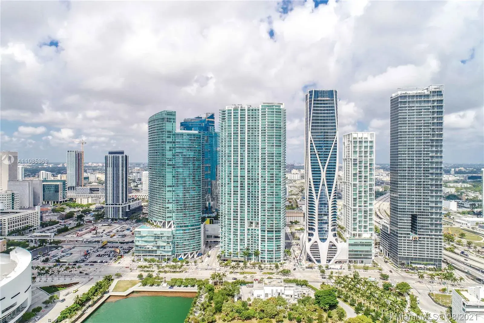 3 bedroom 3 bath Residential for sale at 900 Biscayne Blvd # 501, Miami FL 33132