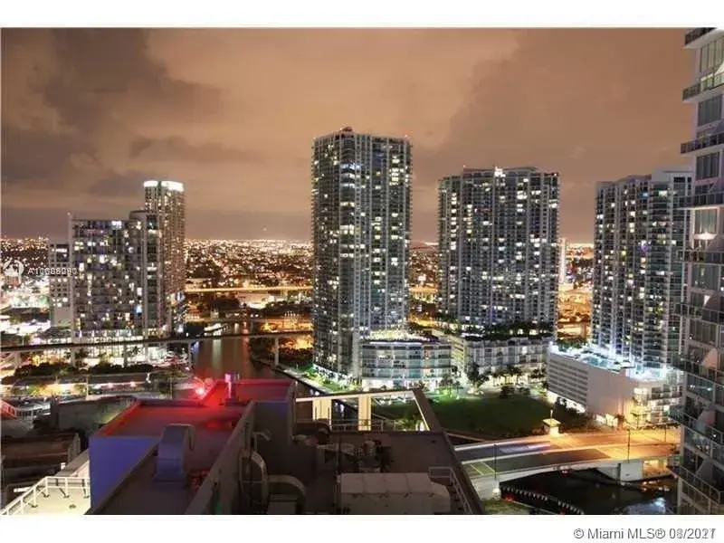 2 bedroom 2 bath Residential for sale at 55 SE 6th St # 3201, Miami FL 33131