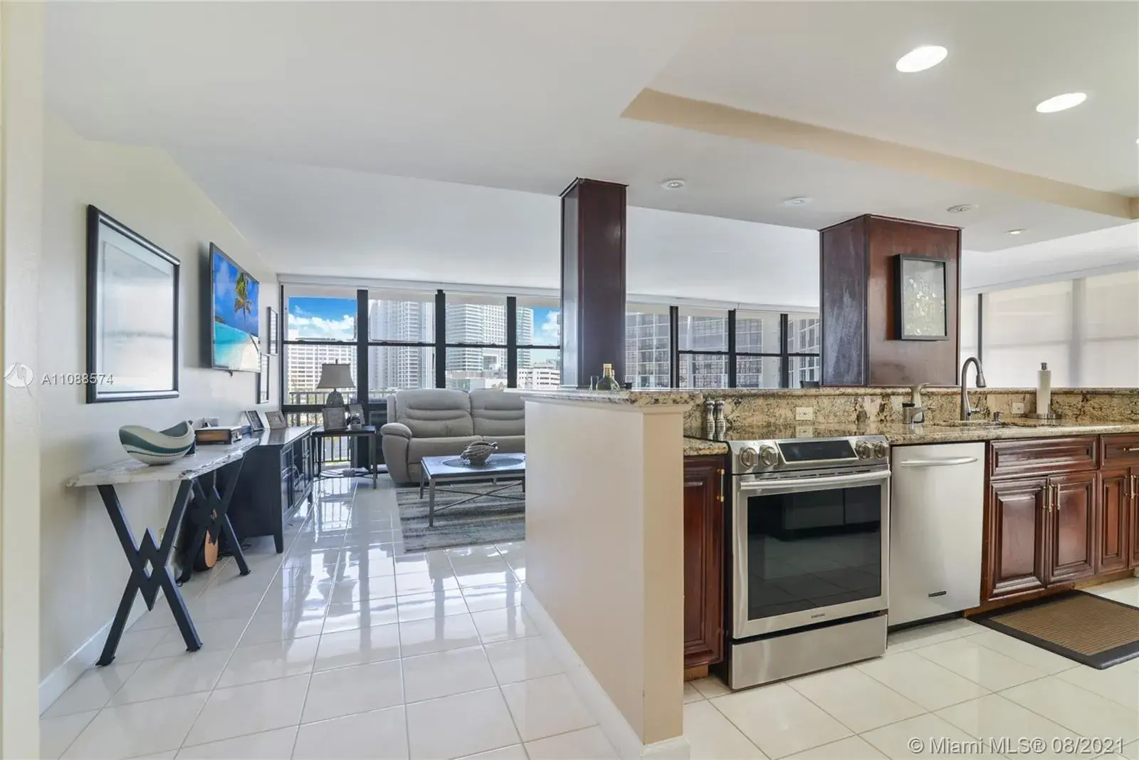 800 Parkview Dr # 630, Hallandale Beach FL 33009