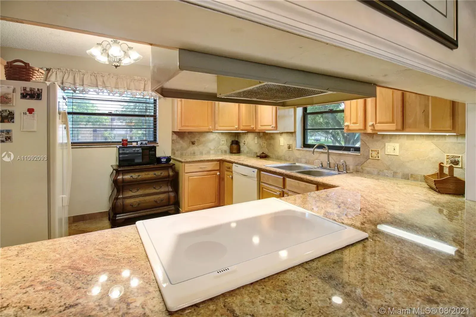 6085 N Sabal Palm Blvd # 201, Tamarac FL 33319