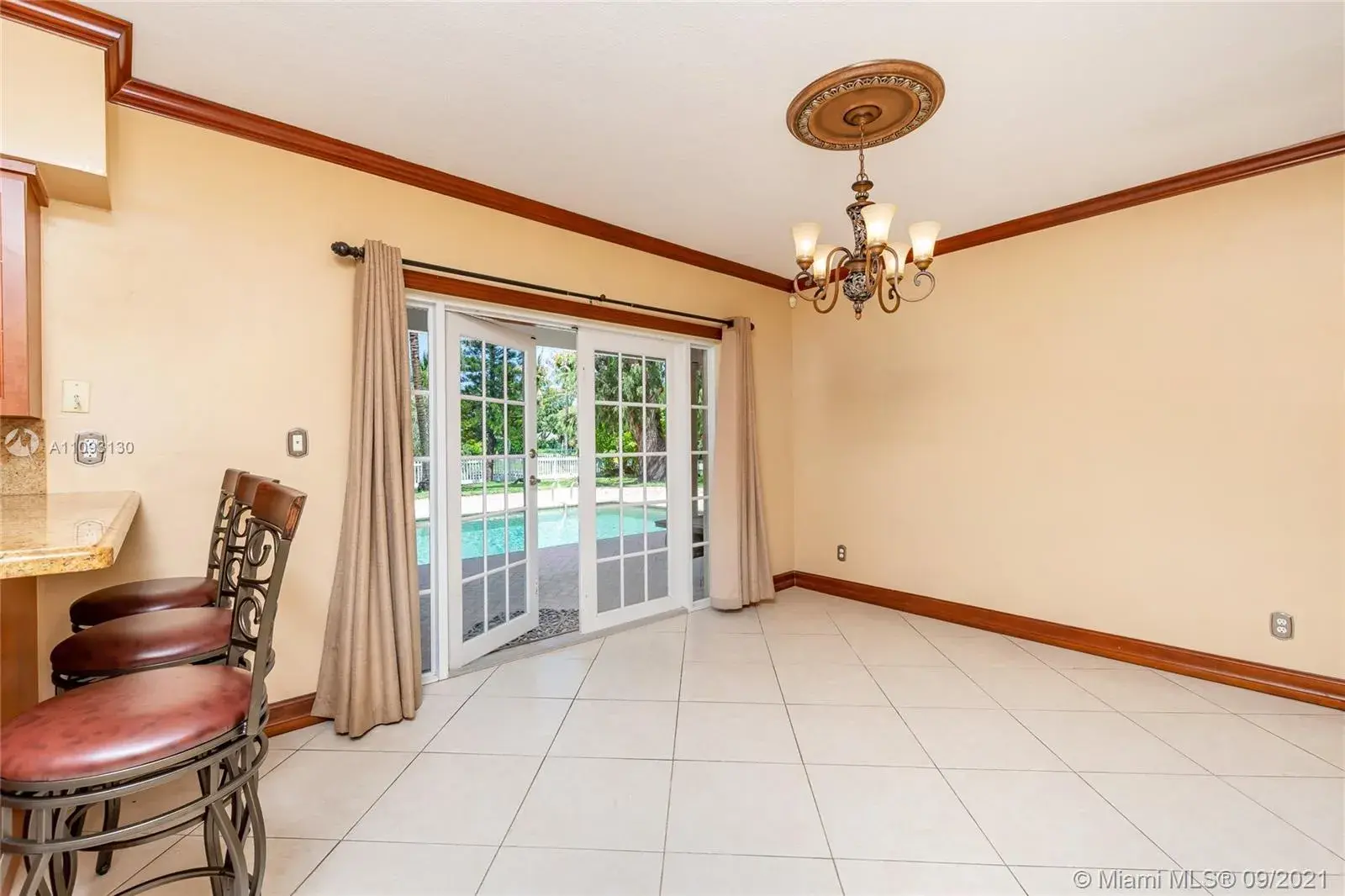 10400 SW 70th Ave, Pinecrest FL 33156