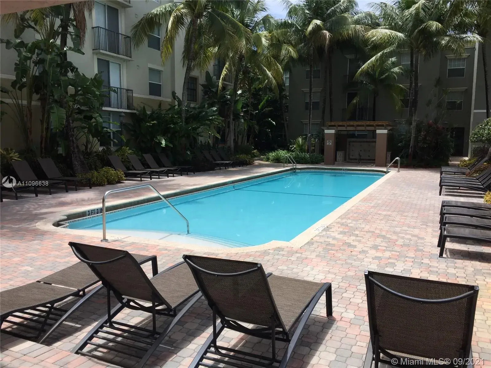 1900 Van Buren St # 311B, Hollywood FL 33020