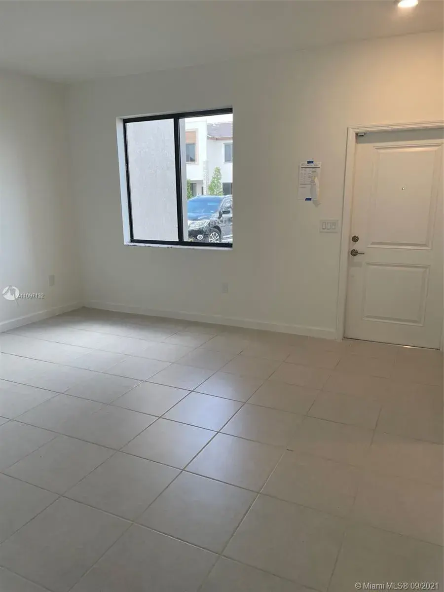 20957 NE 8 AVE # 20957, Miami FL 33179 photo 3