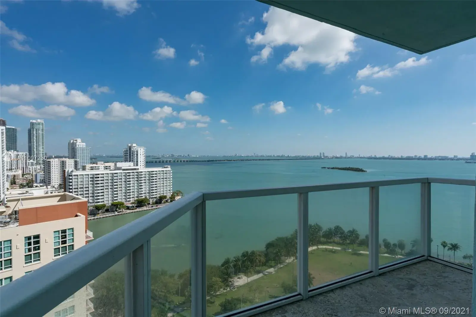 3 bedroom 3 bath Residential for sale at 1900 N Bayshore Dr # 1912, Miami FL 33132