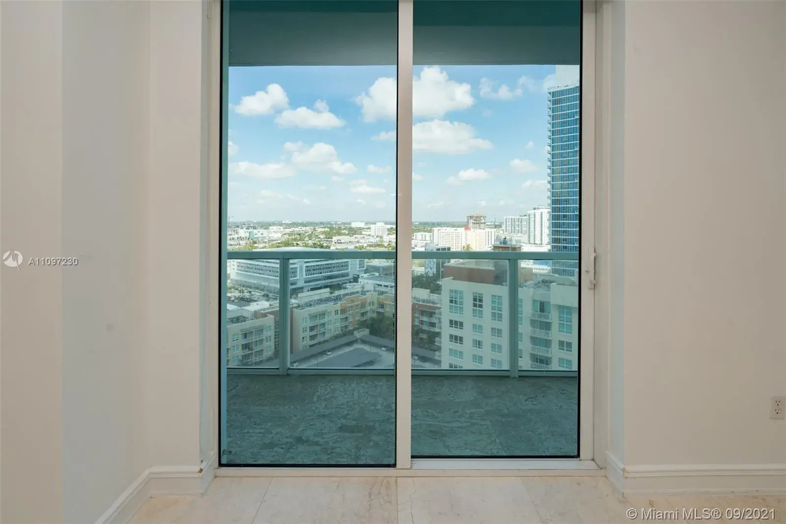 1900 N Bayshore Dr # 1912, Miami FL 33132