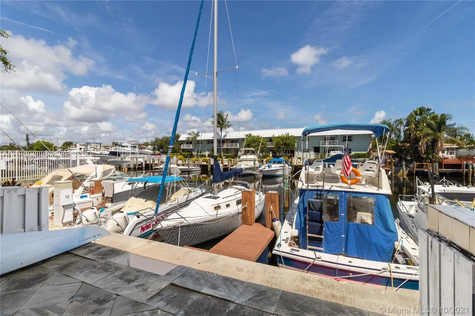 2533 NE 15th St, Pompano Beach FL 33062