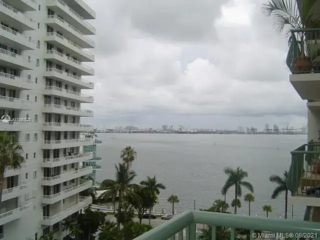 1408 Brickell Bay Dr # 816, Miami FL 33131