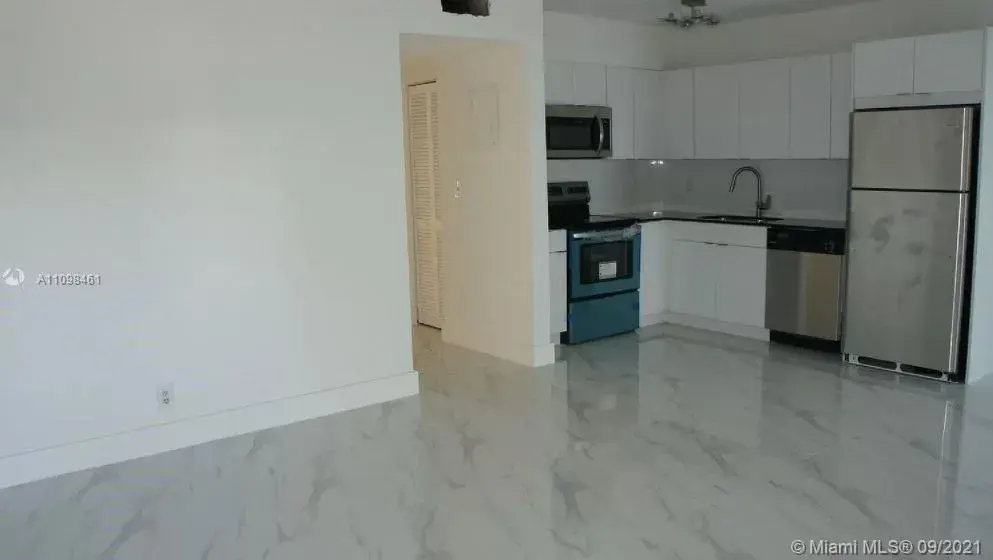 2140 NE 56TH St # 5, Fort Lauderdale FL 33308