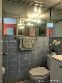 6969 Collins Ave # 912, Miami Beach FL 33141