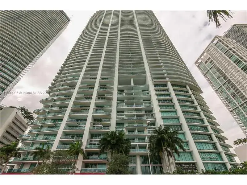 900 Biscayne Blvd # 4002, Miami FL 33132
