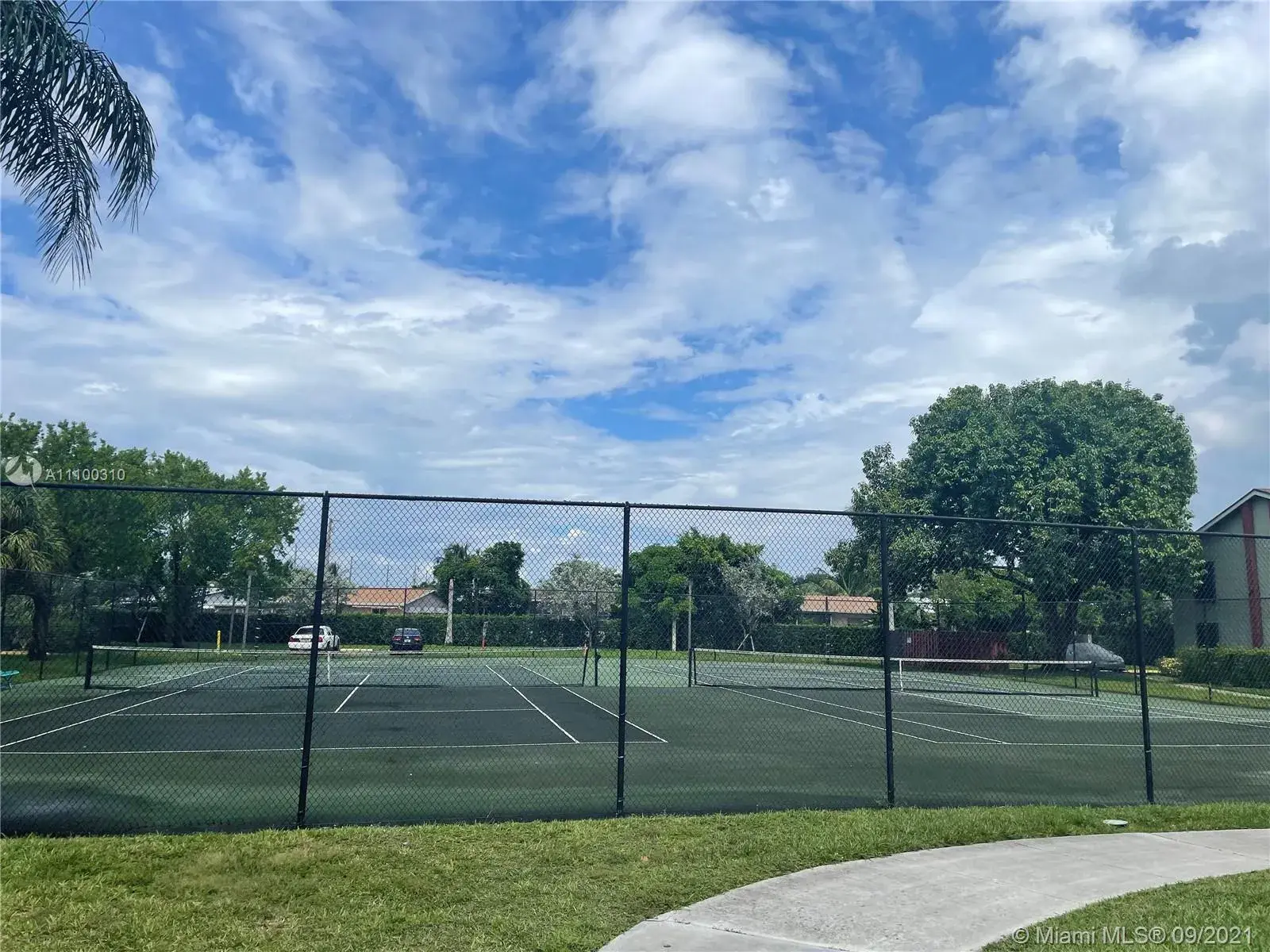 212 Lake Pointe Dr # 210, Oakland Park FL 33309