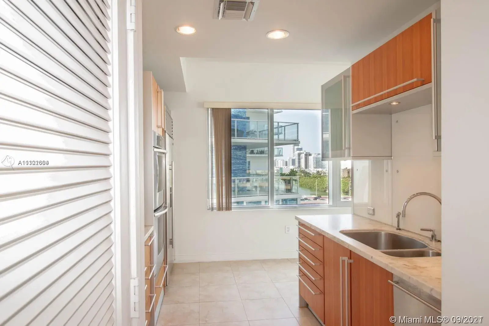 6101 Aqua Ave # 703, Miami Beach FL 33141