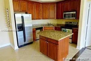 2 bedroom 2 bath Residential Lease for rent at 3001 NE 185th St # 325, Aventura FL 33180