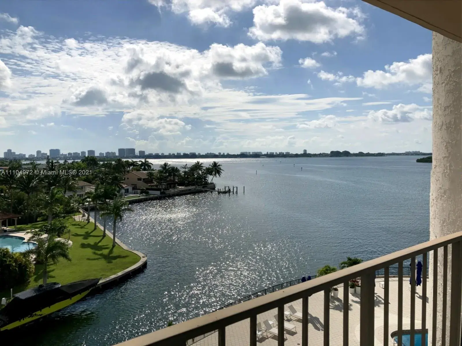 1800 NE 114th St # 703, Miami FL 33181