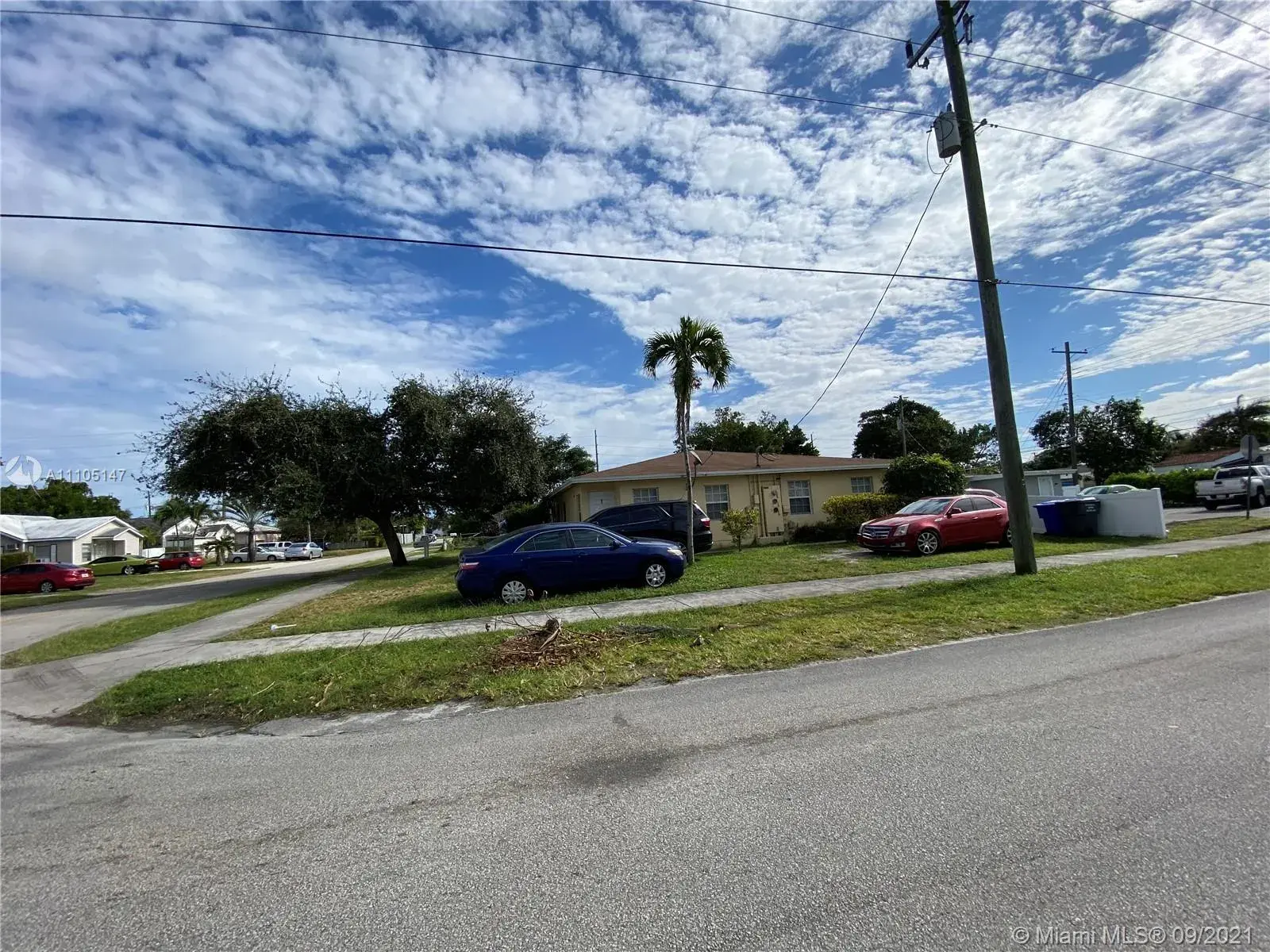 2 bedroom 2 bath Residential Lease for rent at 2134 Cleveland St # B, Hollywood FL 33020