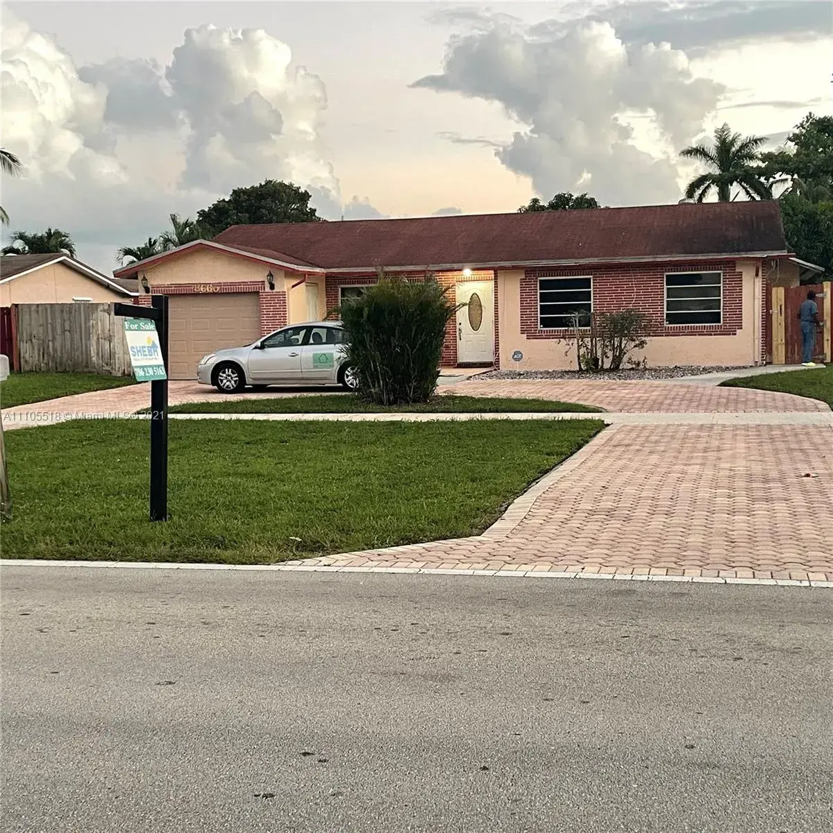 5 bedroom 3 bath Residential for sale at 8660 Johnson St, Pembroke Pines FL 33024