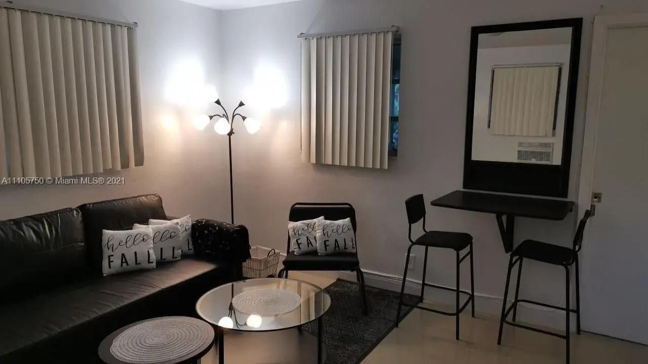 729 NE 6th St # 3, Hallandale Beach FL 33009