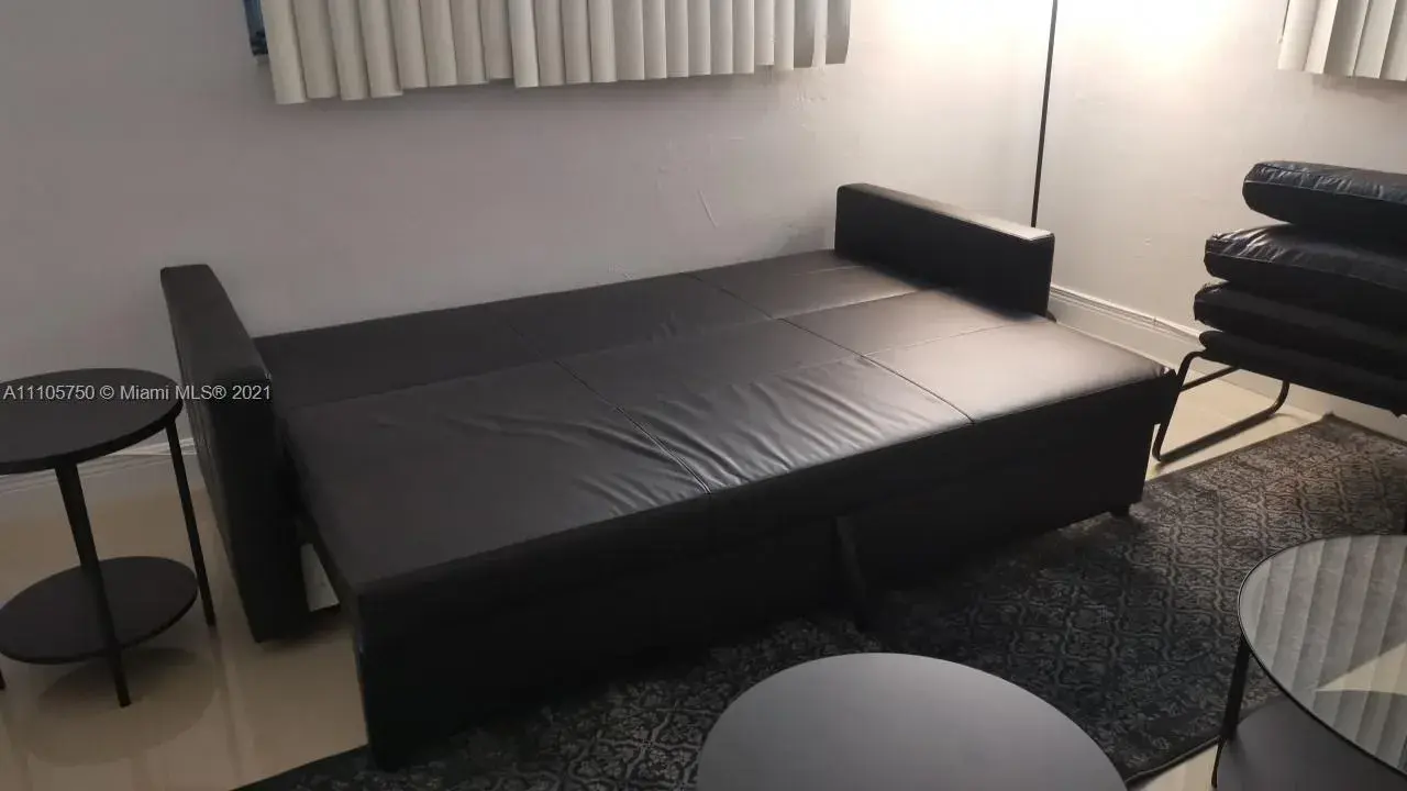 729 NE 6th St # 3, Hallandale Beach FL 33009