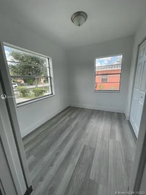 1934 NW 84th St, Miami FL 33147 photo 4