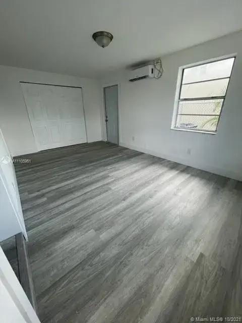 1934 NW 84th St, Miami FL 33147 photo 5