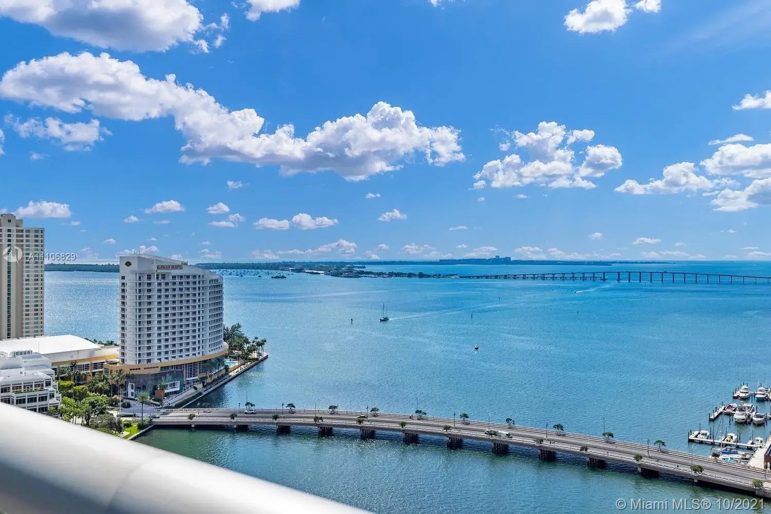 3 bedroom 2 bath Residential for sale at 495 Brickell Ave # 2301, Miami FL 33131