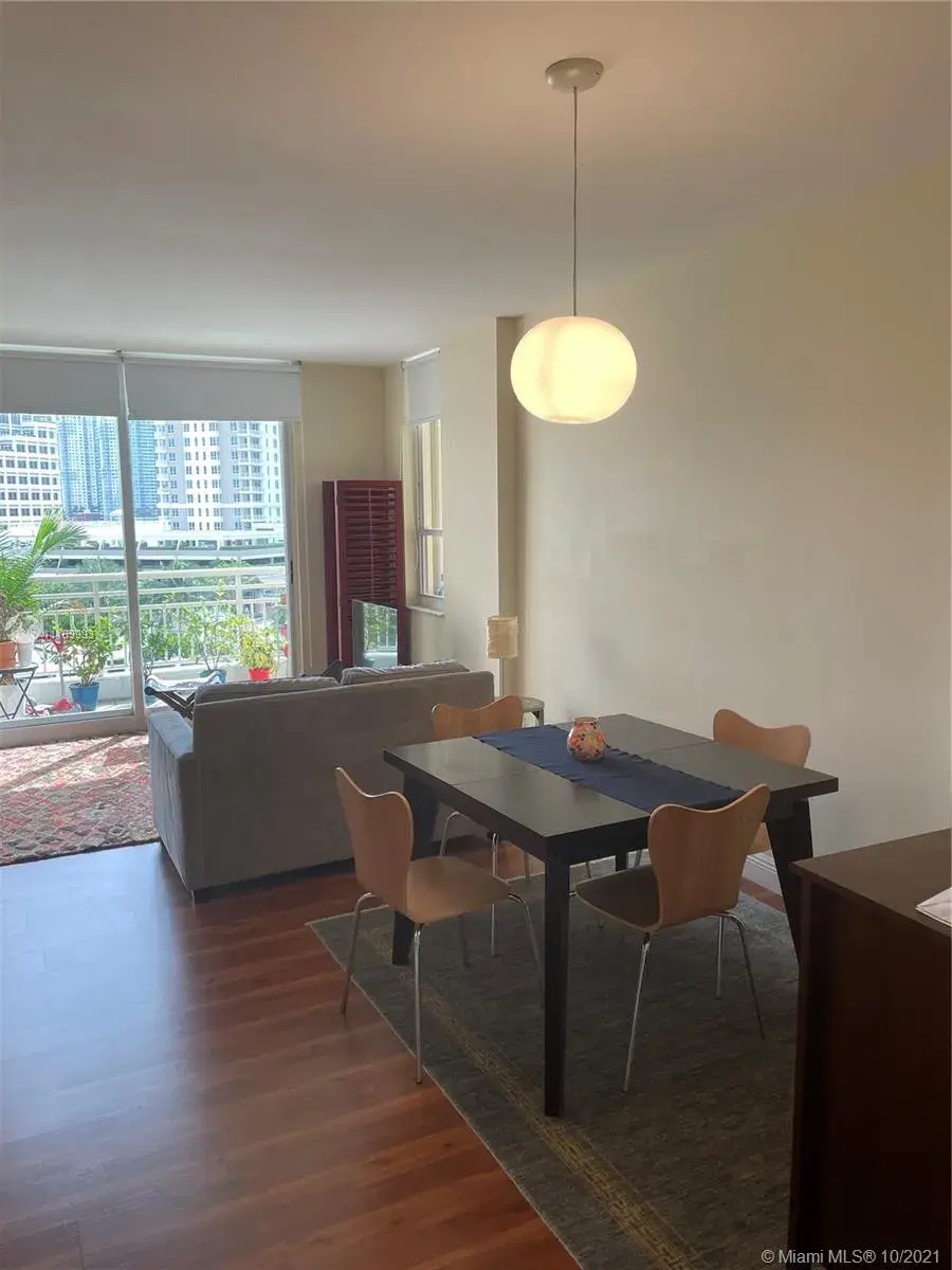 888 Brickell Key Dr # 702, Miami FL 33131