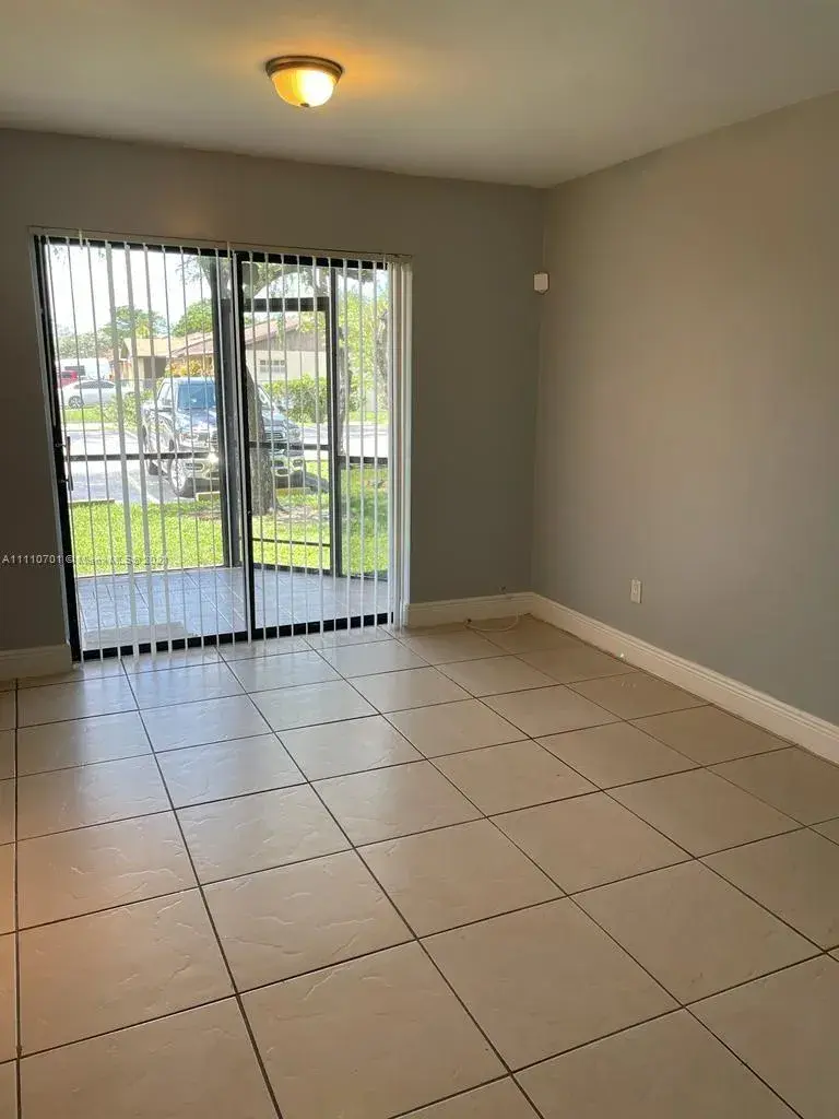 3199 Foxcroft Rd # 116, Miramar FL 33025