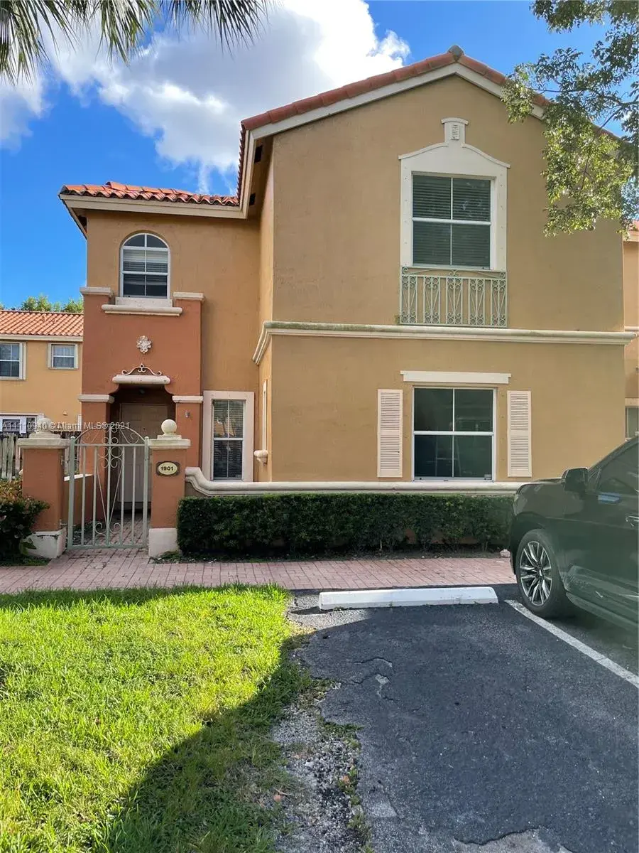 4 bedroom 3 bath Residential Lease for rent at 8510 NW 138th Ter # 1901, Miami Lakes FL 33016