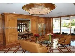 1 bath for sale at 700 Biltmore Way # 1016, Coral Gables FL 33134