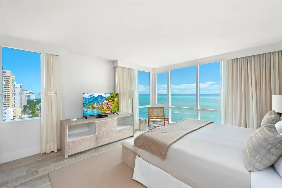102 24th St # 1219, Miami Beach FL 33139