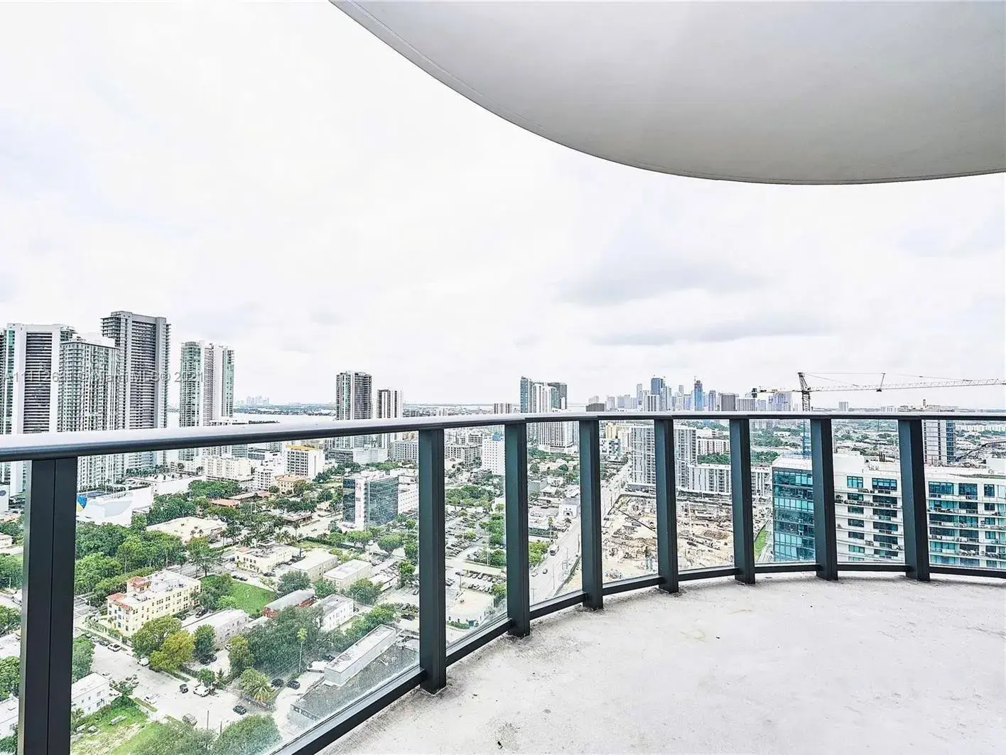 2 bedroom 2 bath Residential for sale at 121 NE 34th St # 3104, Miami FL 33137