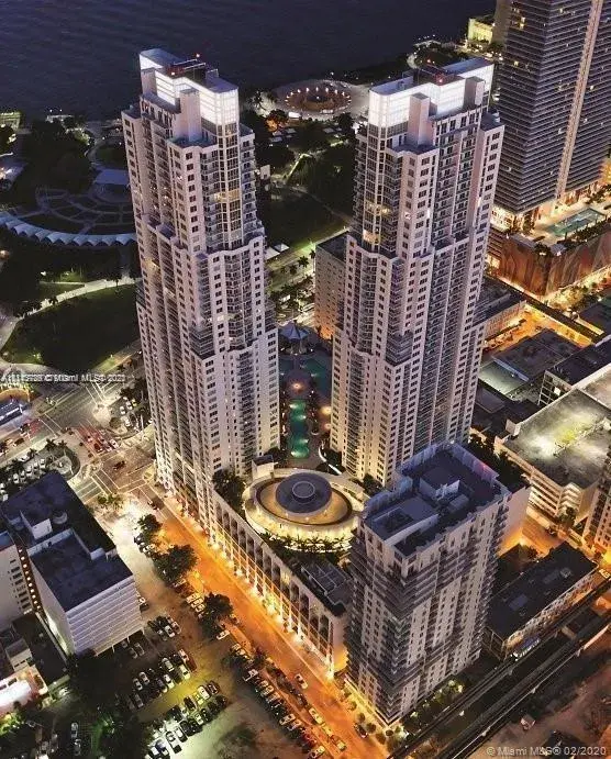 1 bedroom 2 bath Residential for sale at 244 Biscayne Blvd # 651, Miami FL 33132