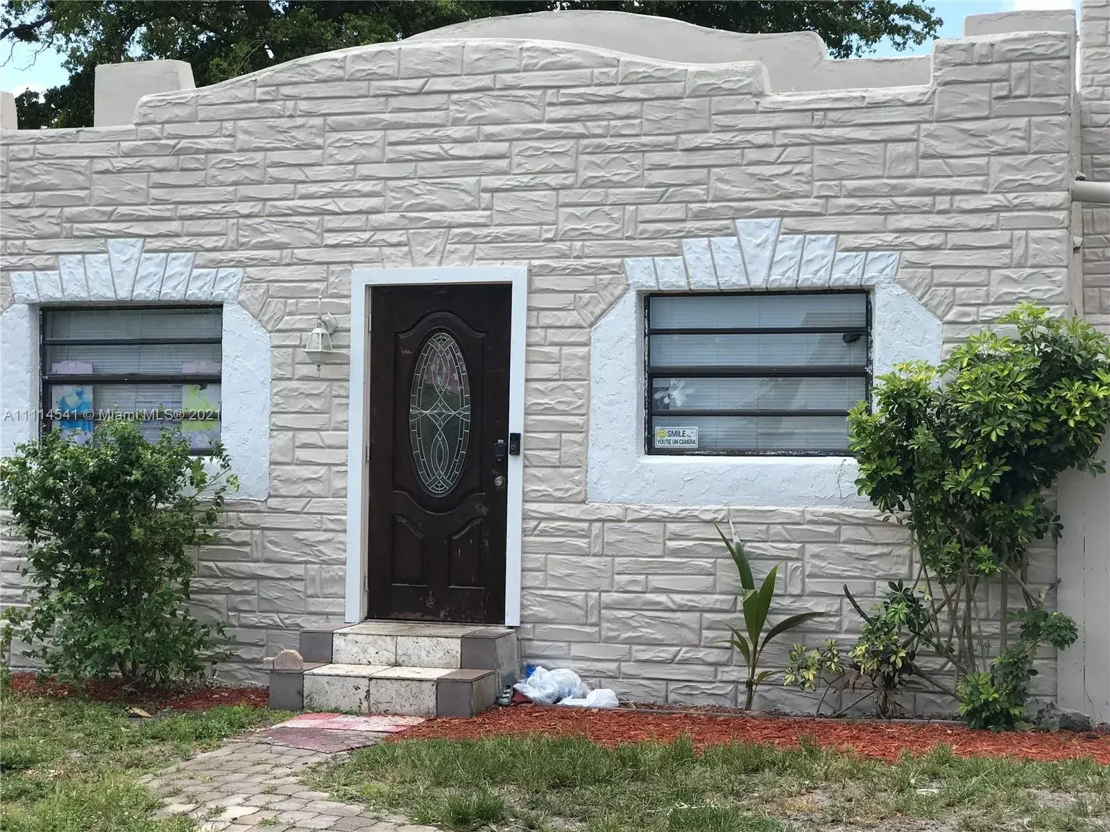 Residential Income for sale at 2516 Cleveland St, Hollywood FL 33020