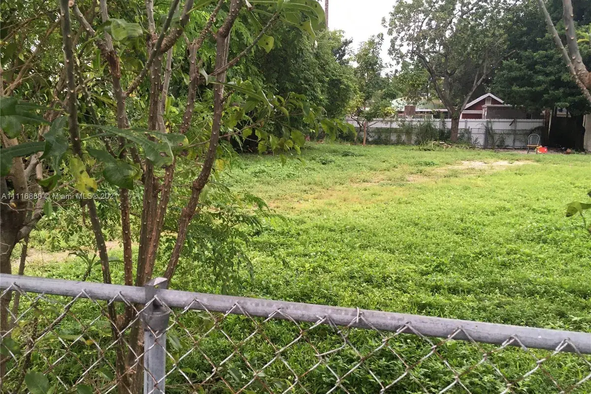 1126 NW 28, Miami FL 33127
