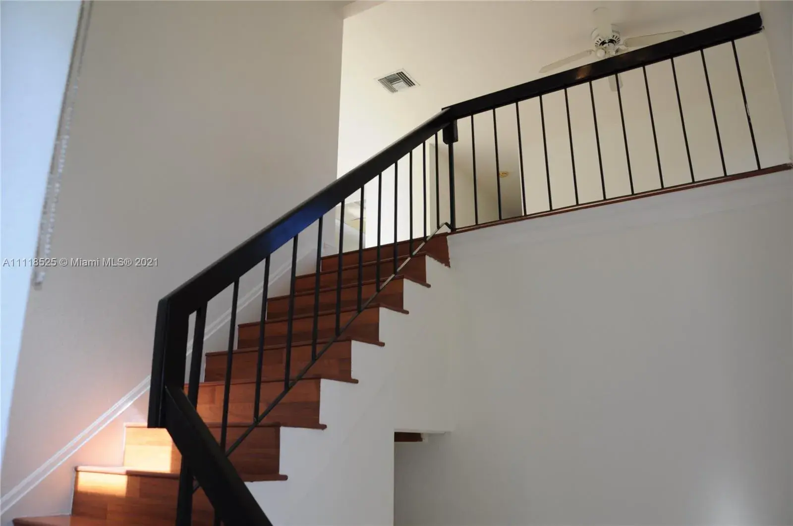 3 bedroom 2 bath Residential Lease for rent at 5706 NW 22nd Ct, Lauderhill FL 33313