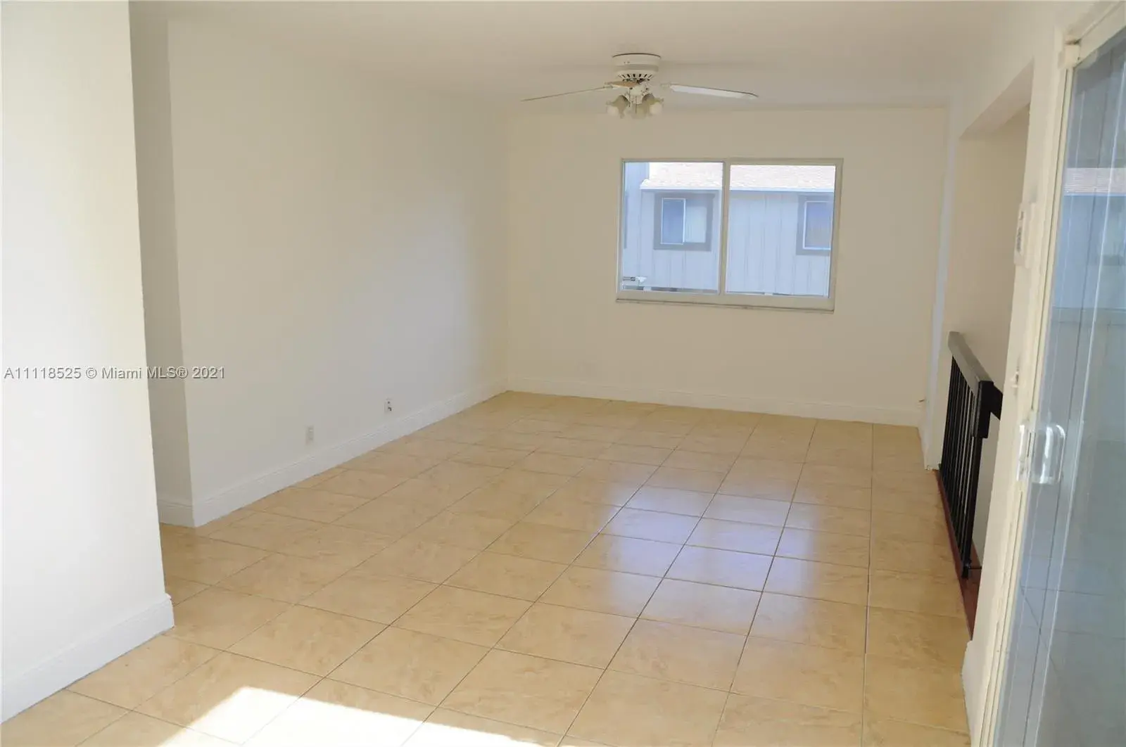 5706 NW 22nd Ct, Lauderhill FL 33313